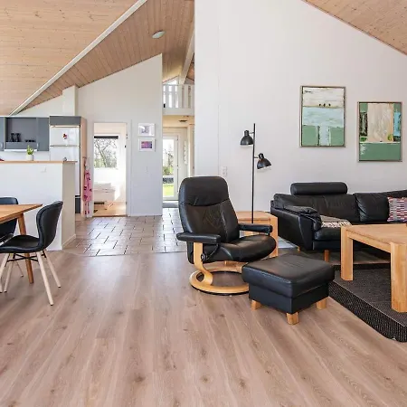 Xviii Holiday home *